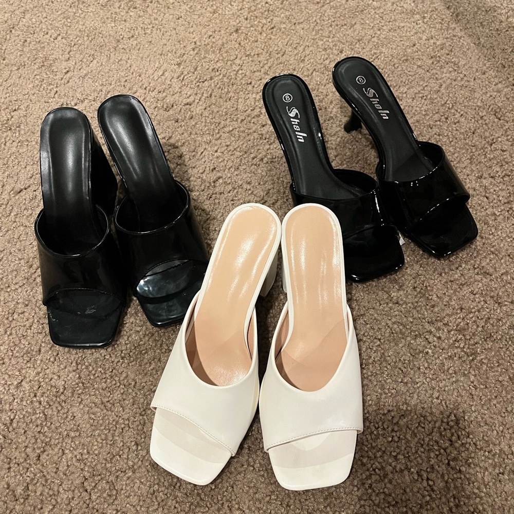 Black and White Mules with Textured Upper